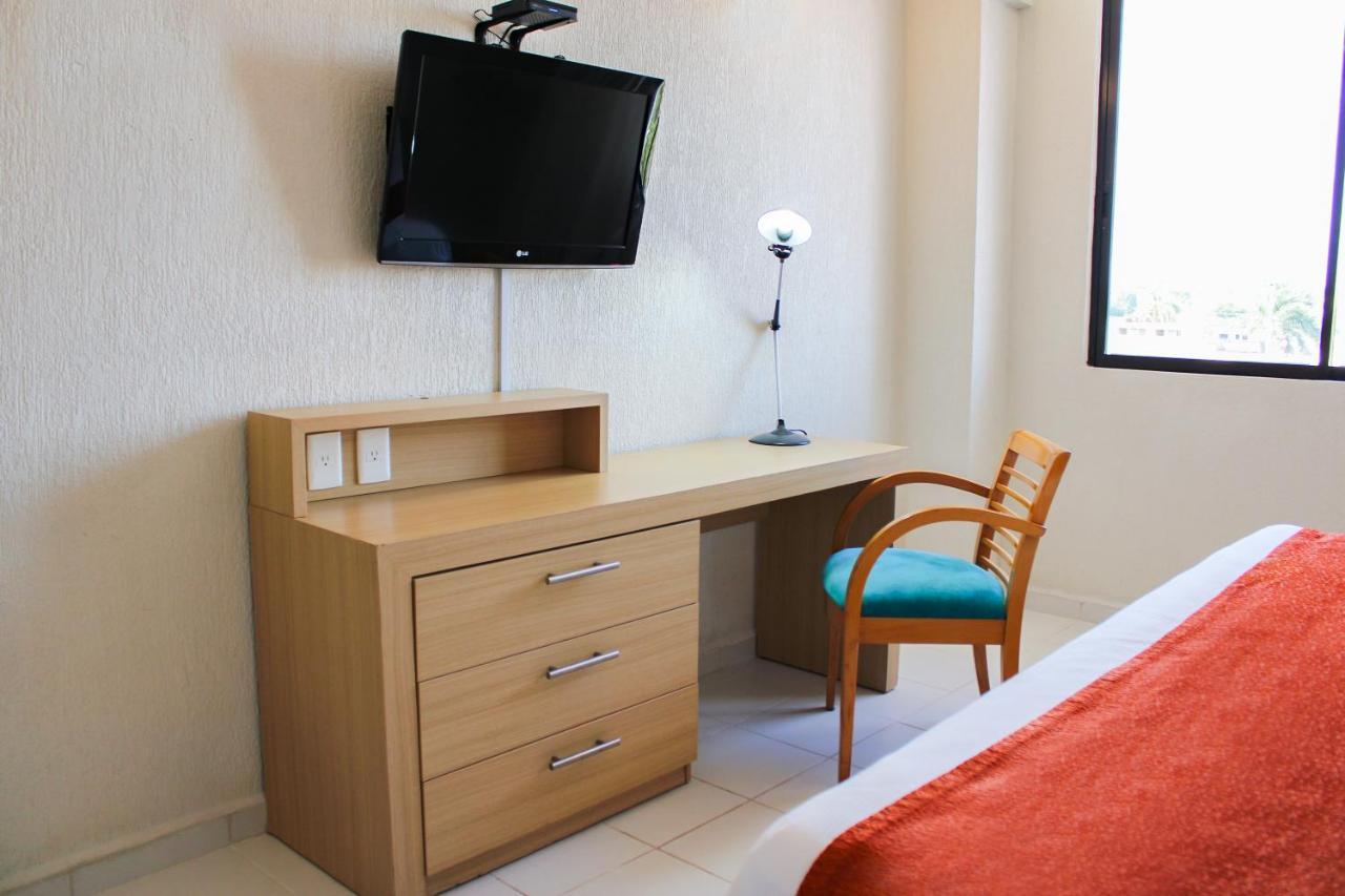 Hotel & Suites Real Del Lago Villahermosa Exteriör bild