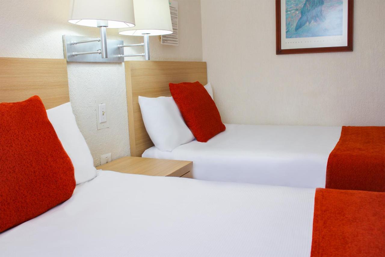 Hotel & Suites Real Del Lago Villahermosa Exteriör bild