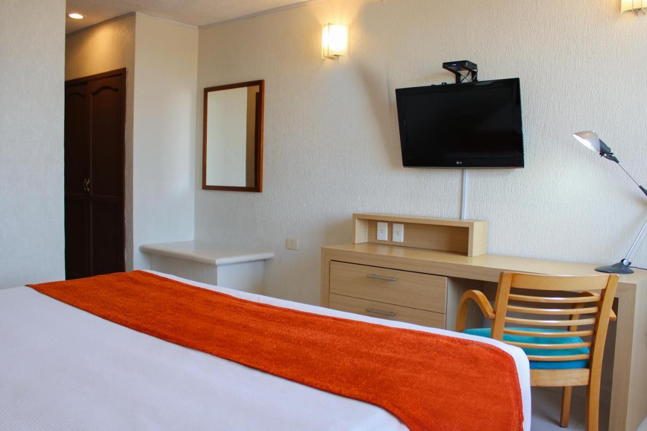 Hotel & Suites Real Del Lago Villahermosa Exteriör bild