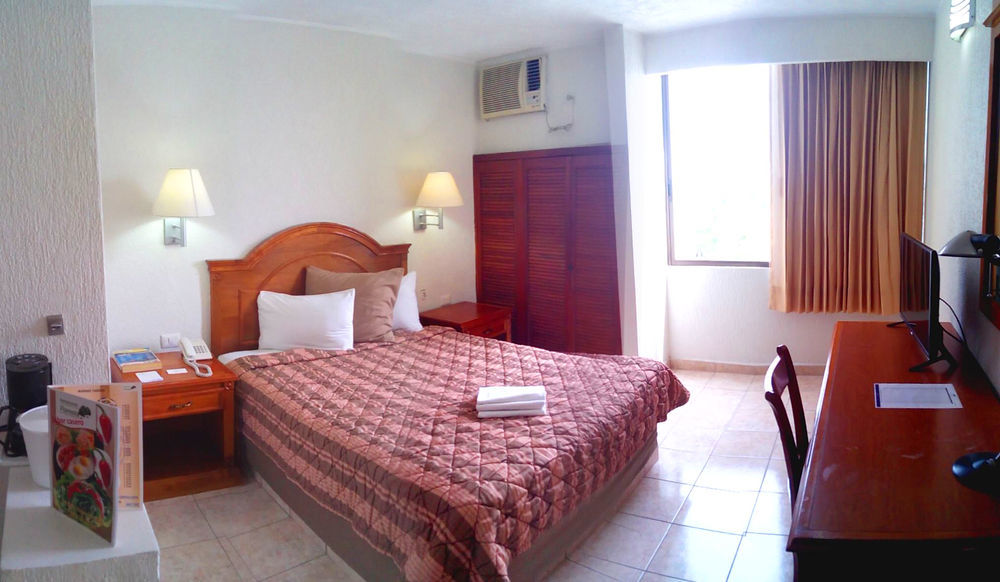Hotel & Suites Real Del Lago Villahermosa Exteriör bild
