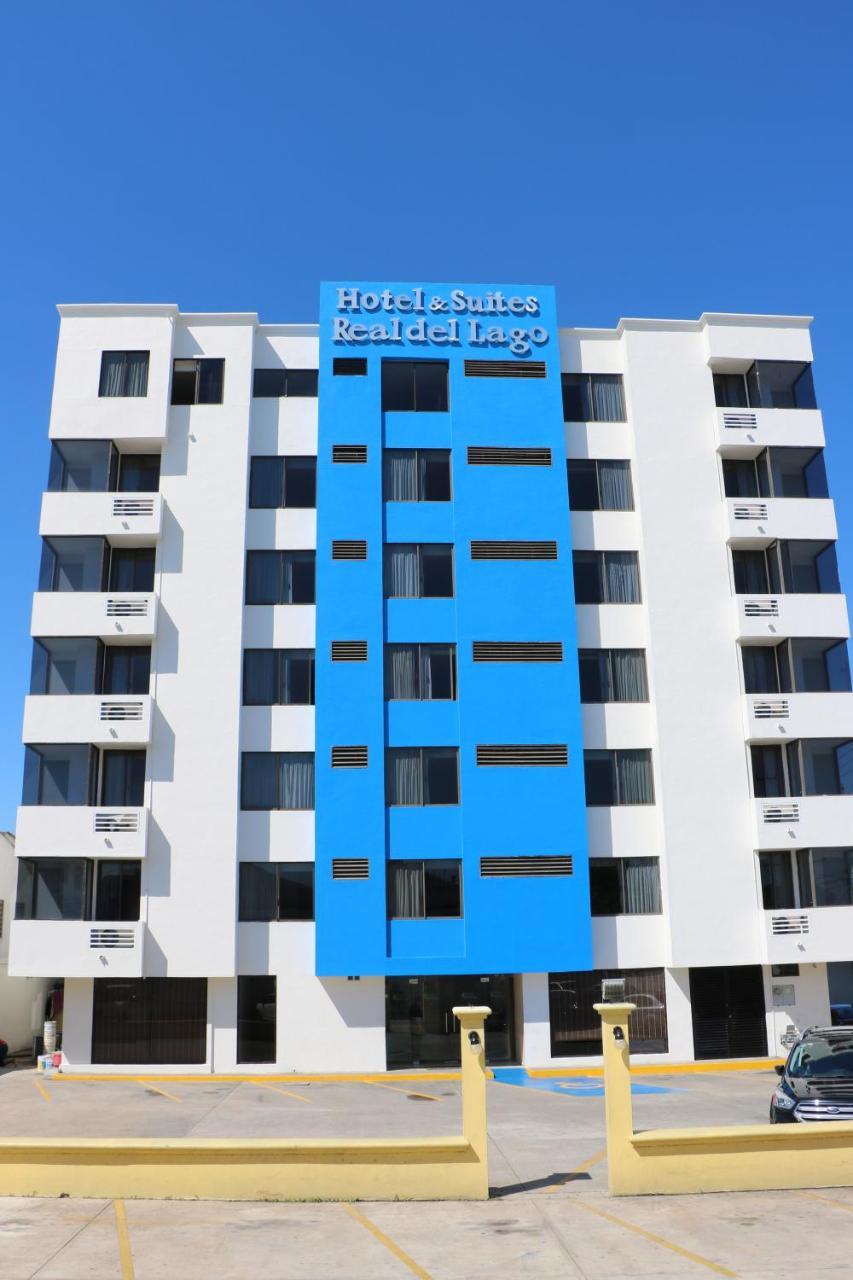 Hotel & Suites Real Del Lago Villahermosa Exteriör bild